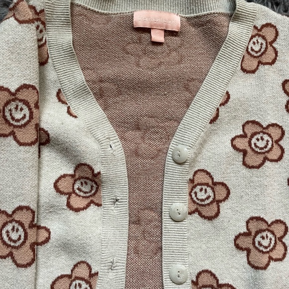Cropped cardigan size small - Picture 2 of 2